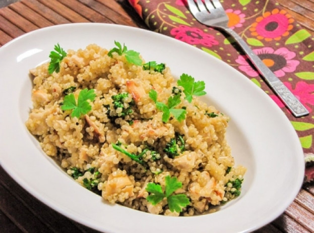 Frango Desfiado com Quinoa Frango Desfiado com Quinoa