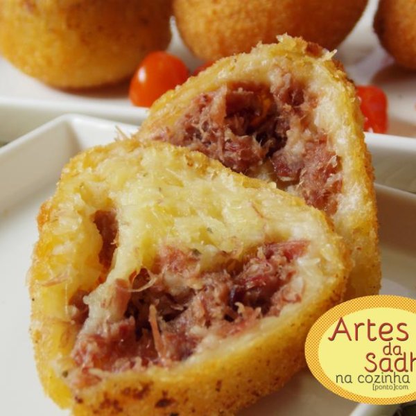 Receita De Bolinho De Mandioca Cremoso Carne Seca C