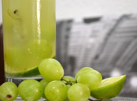 Caipirinha de Uva e Limão