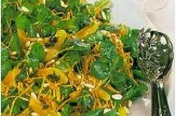 Salada de agrião com damasco