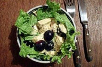 Salada Indiana de Frango com Especiarias