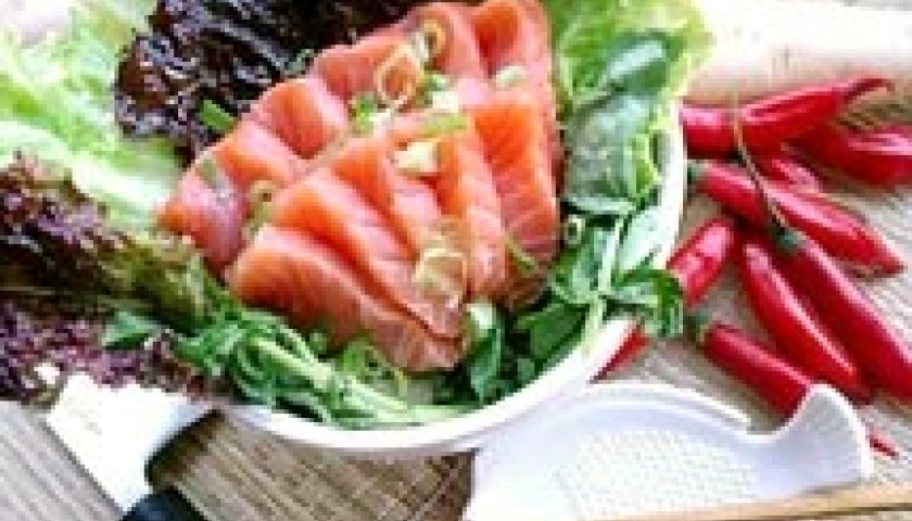 Salada de Sashimi