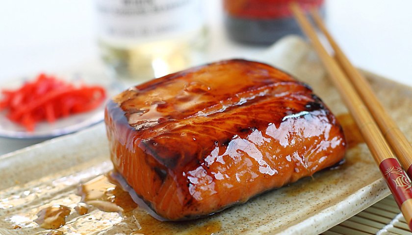Teriyaki de salmão Teriyaki de salmão