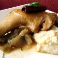 Frango com Especiarias com Purê de Banana da Terra e Açafrão