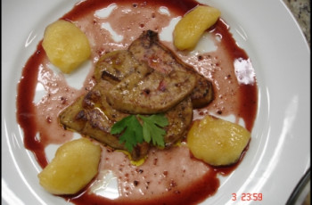 Escalopes de foie gras a la mode du Perigórd