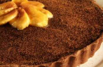 Torta de Banana com Chocolate e Creme
