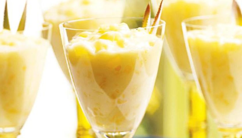 Mousse de Abacaxi Mousse de Abacaxi