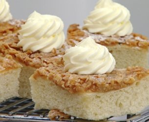 Bolo Picada de Abelha - Bienenstich