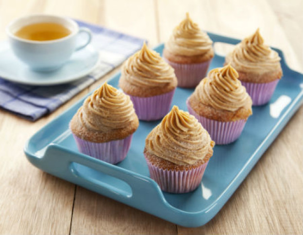 Cupcake Bolinho de Chuva com Doce de Leite Cupcake Bolinho de Chuva com Doce de Leite