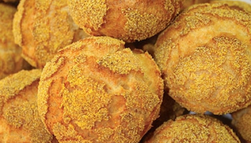 Broa de fubá de amendoim Broa de fubá de amendoim