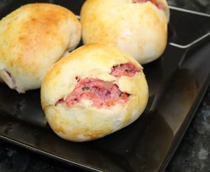 Pão de Batata com Peito de Peru