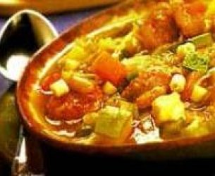 Minestrone com linguiça calabresa