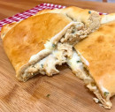 Calzone de Frango com Catupiry