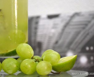 Caipirinha de Uva com Limão