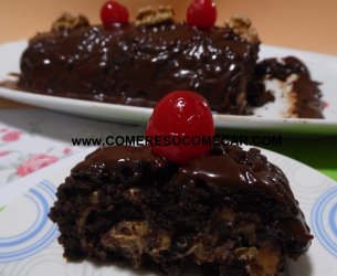 Rocambole de chocolate que sempre dá certo