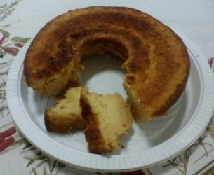 Bolo de Pamonha Cremoso