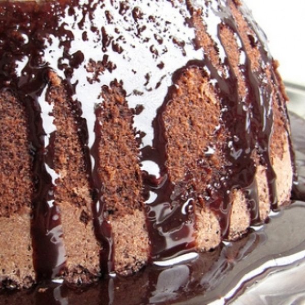 Bolo de Chocolate e Coco sem Farinha Receitas CyberCook