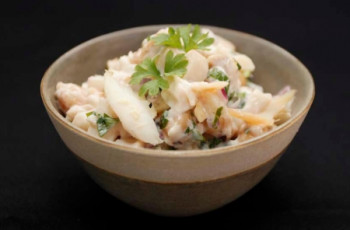 Salada de Bacalhau com Croutons