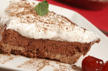 Torta de Chocolate com Marshmallow de Microondas