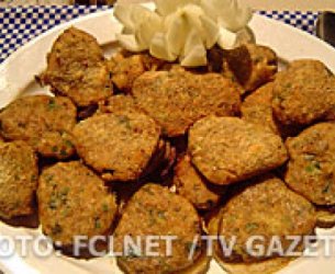 Medalhão de Filé Mignon com Crosta de Ervas Finas