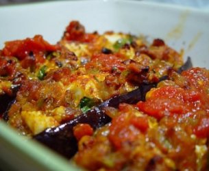 Berinjelas Recheadas com Carne Moída