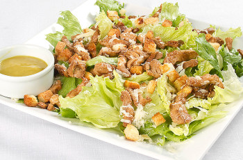 Caesar Salad com Frango