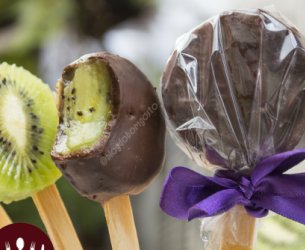 Pirulito de Kiwi com Chocolate
