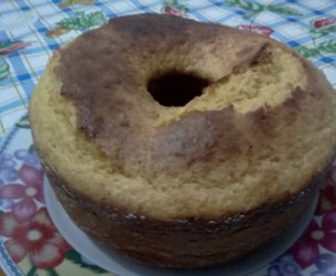 Bolo de Milho com Leite Condensado e Coco