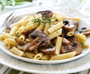 Penne ao Molho de Cogumelos Frescos