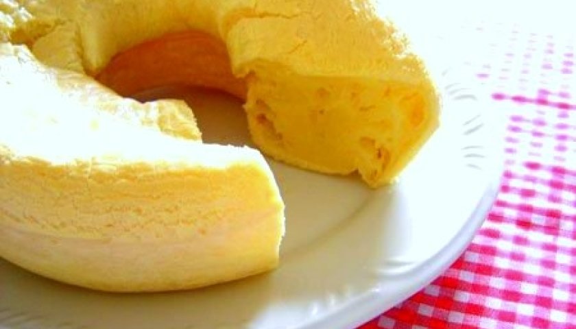 Bolo de Goma de Polvilho Doce Bolo de Goma de Polvilho Doce