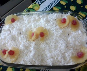 Pavê de Abacaxi e Coco