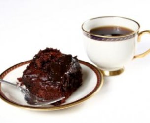Bolo de Chocolate Molhadinho