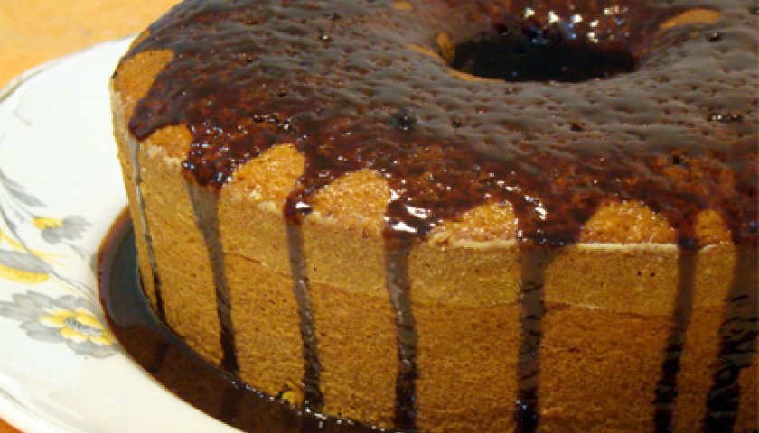 Como Fazer Bolo de Cenoura Como Fazer Bolo de Cenoura