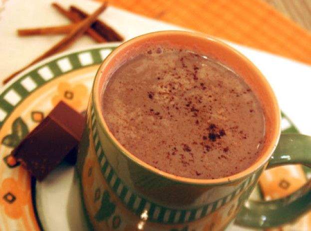 Chocolate Quente com Laranja Chocolate Quente com Laranja