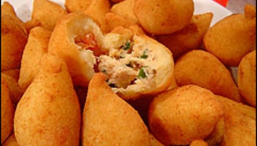Coxinha de Mandioca Coxinha de Mandioca