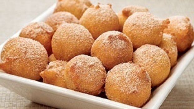 Bolinho de Chuva com Raspas de Limão