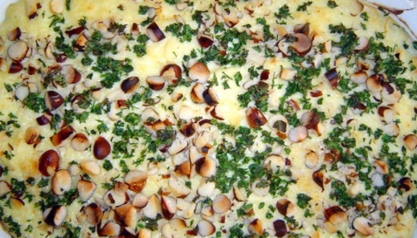 Escondidinho de Pirarucu com Jambu Escondidinho de Pirarucu com Jambu