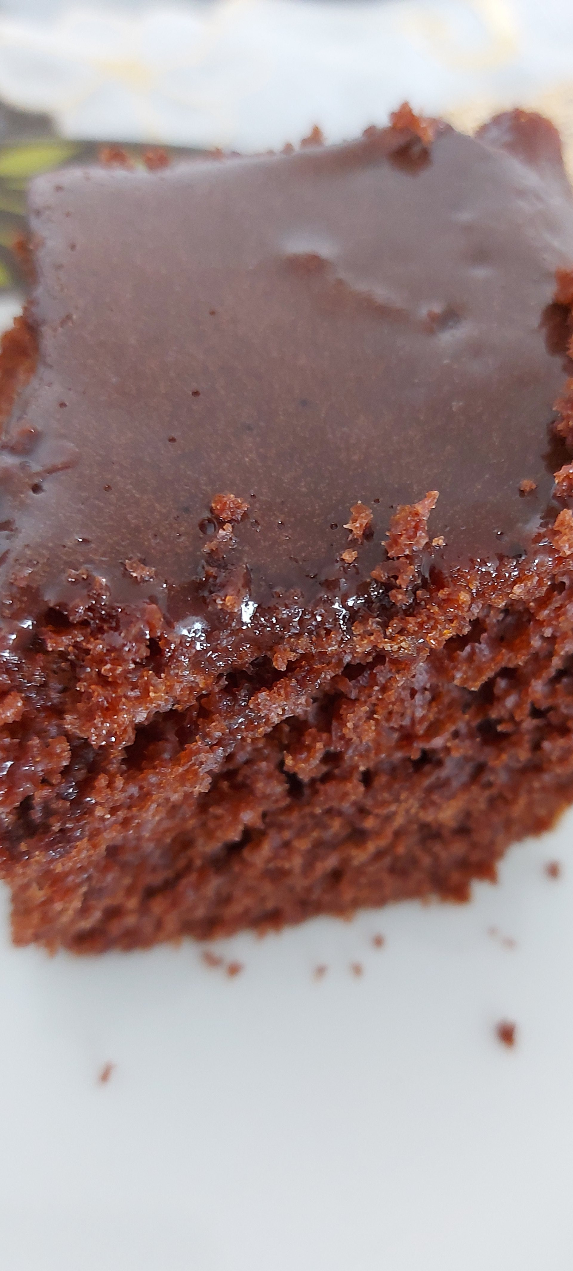 BOLO DE CHOCOLATE DE LIQUIDIFICADOR - fácil, macio e delicioso