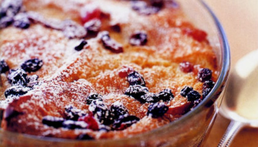 Pudim de Panetone com Rum Pudim de Panetone com Rum