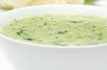 Sopa Creme de Brócolis e Couve-Flor