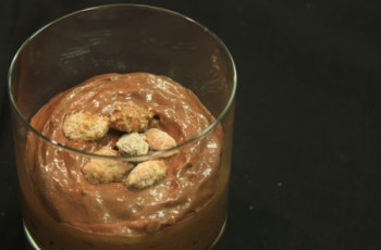 Mousse de Chocolate com Cachaça