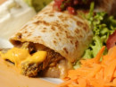 Burritos de filet com cheddar