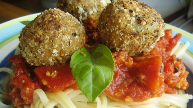 Hambúrguer e Almôndega de Berinjela Vegan Hambúrguer e Almôndega de Berinjela Vegan