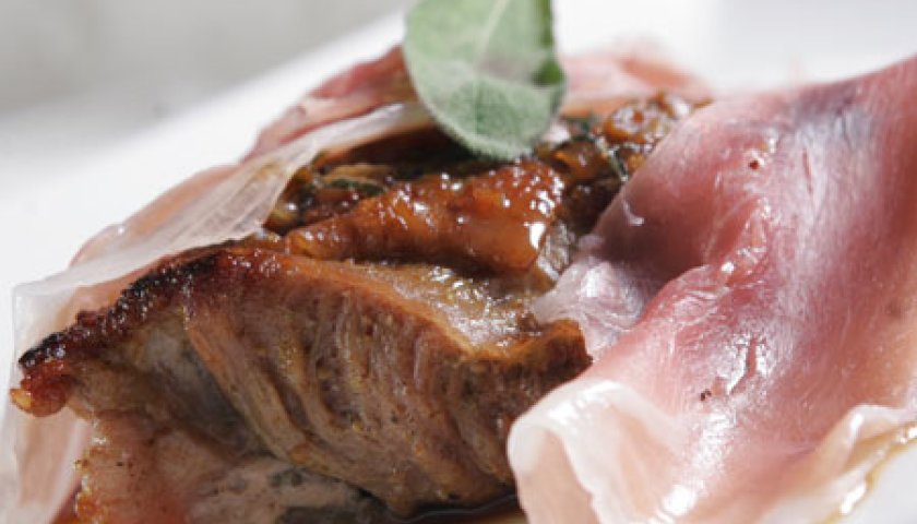 Coxa e Sobrecoxa de Peru à Romana Coxa e Sobrecoxa de Peru à Romana