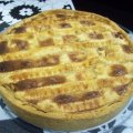 Torta de Calabresa com Cebola Agridoce