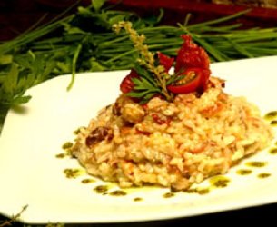Risoto de presunto de parma com champignons e tomate seco