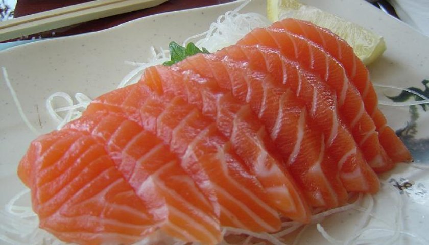 Sashimi de Salmão Sashimi de Salmão