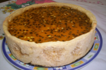 Torta SImples de Mousse de Maracujá