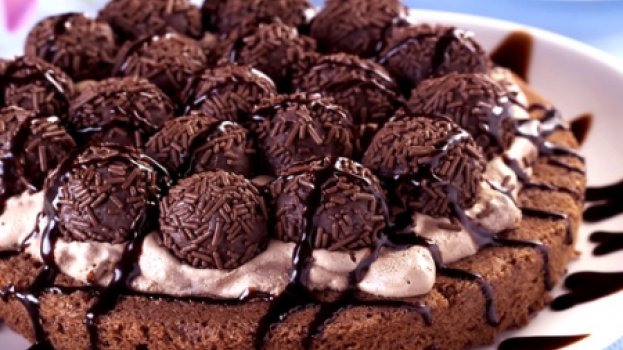 Torta de Brigadeiro e Sorvete