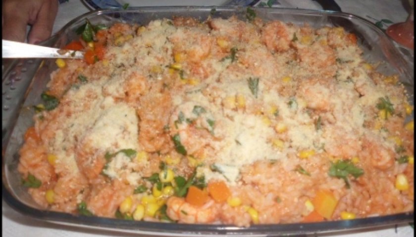 Risoto de camarão com arroz comum Risoto de camarão com arroz comum